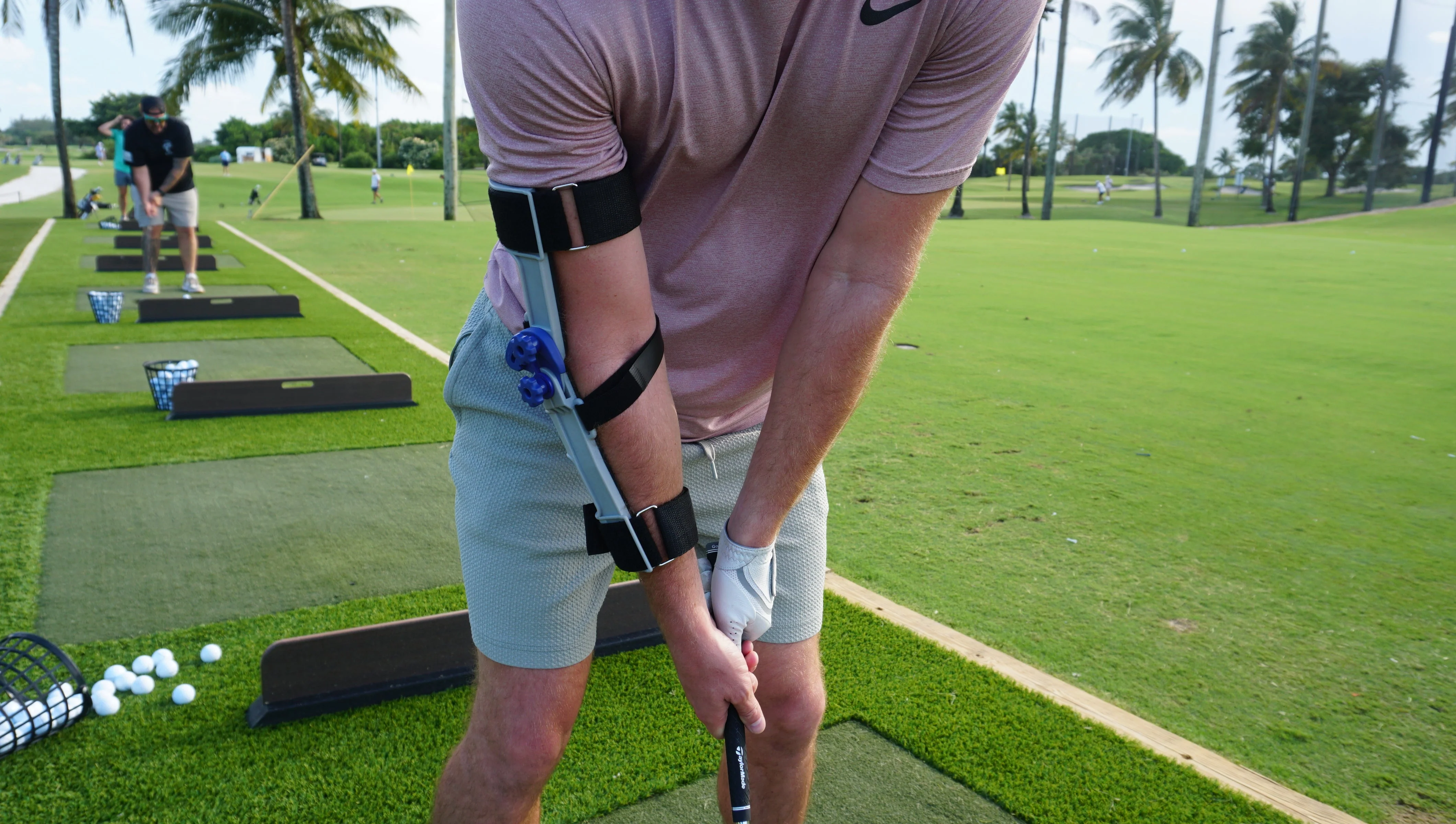 Right Angle V2 Golf Swing Elbow Brace – Backswing Trainer for Trail Arm Position - Image 11